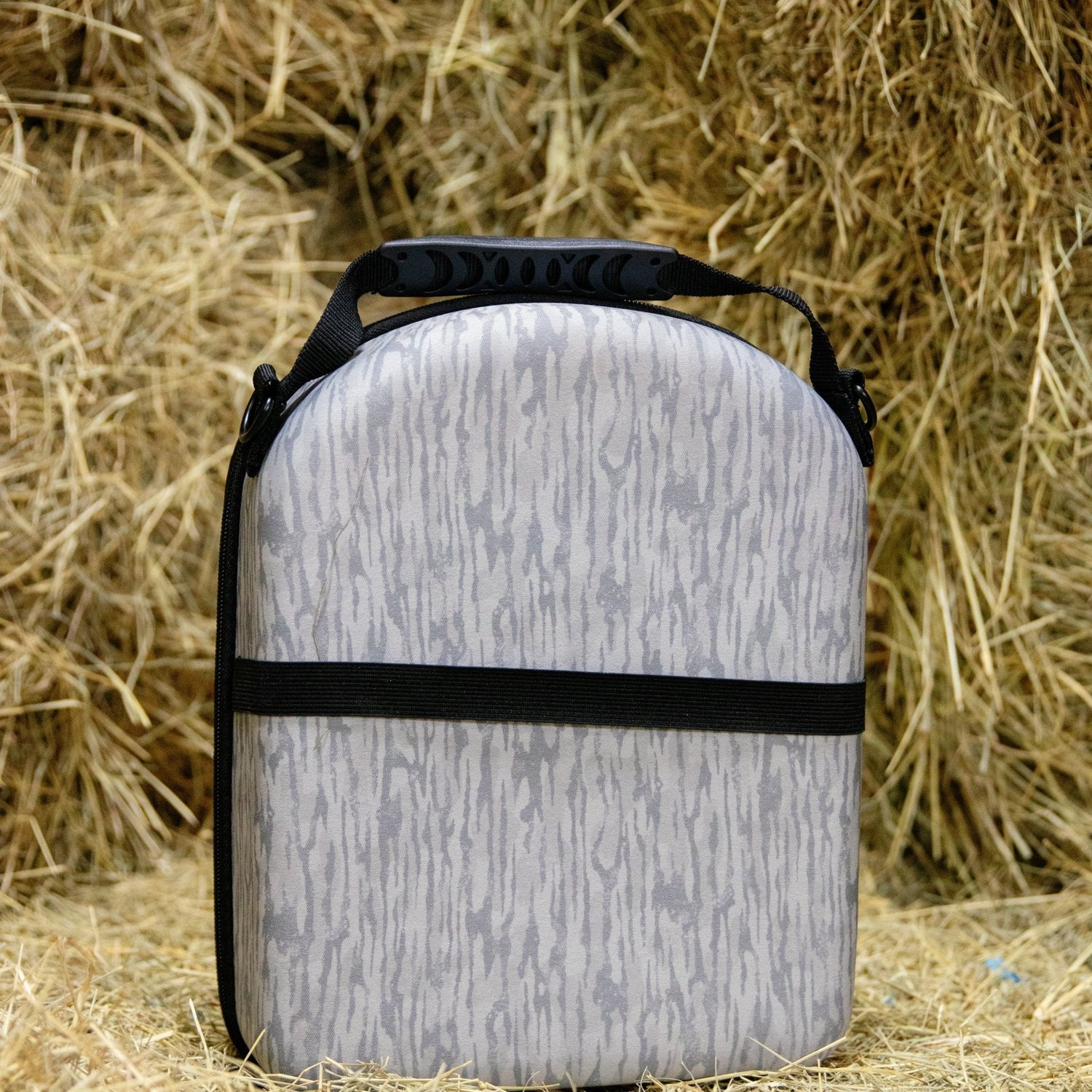 6 Hat Travel Case - Arctic Camo - Old South Apparel