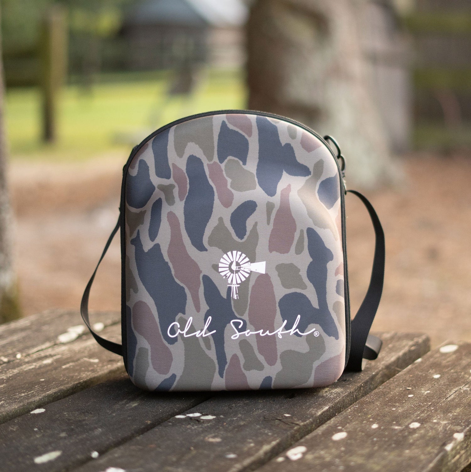 6 Hat Travel Case - Thicket Camo - Old South Apparel