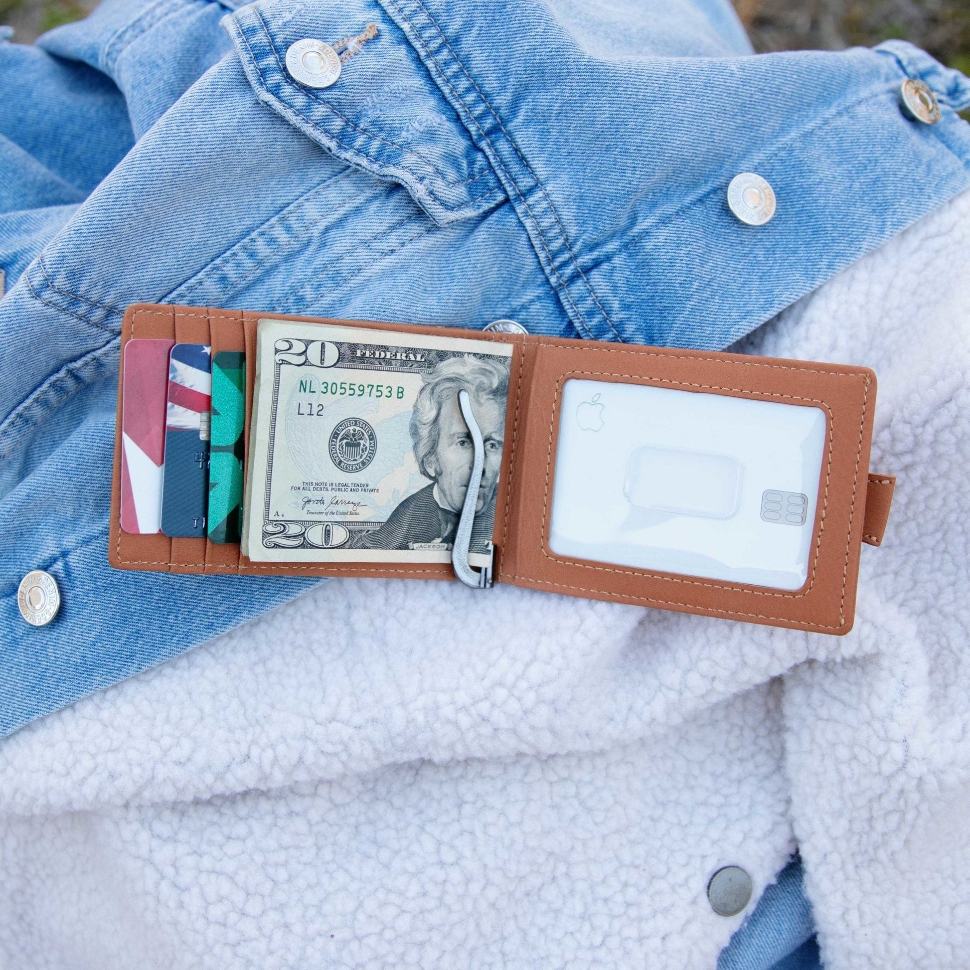 OldSouthApparel_Leather Bi-Fold Money Clip Wallet